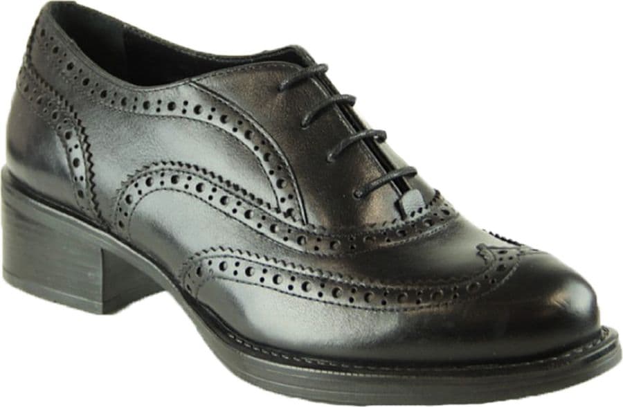Ralf Ringer Classic 954103ЧН Весна-Лето 2015 Ralf Ringer Classic 954103ЧН Весна-Лето 2015Полуботинки<br><br><br>Цвет: Черный<br>Размер RU: 41<br>Пол: Женский<br>Возраст: Взрослый<br>Сезон: Деми<br>Материал верха: Кожа<br>Материал подкладки: Текстиль<br>Материал подошвы: ТЭП