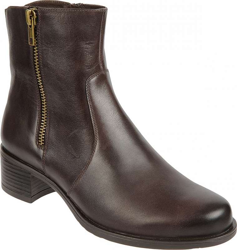 Ralf Ringer Lady Grand 978207ТК Осень-Зима 2015-16 Ralf Ringer Lady Grand 978207ТК Осень-Зима 2015-16Ботильоны<br><br><br>Цвет: Коричневый<br>Размер RU: 41<br>Пол: Женский<br>Возраст: Взрослый<br>Сезон: Деми<br>Материал верха: Кожа<br>Материал подкладки: Текстиль<br>Материал подошвы: ТЭП