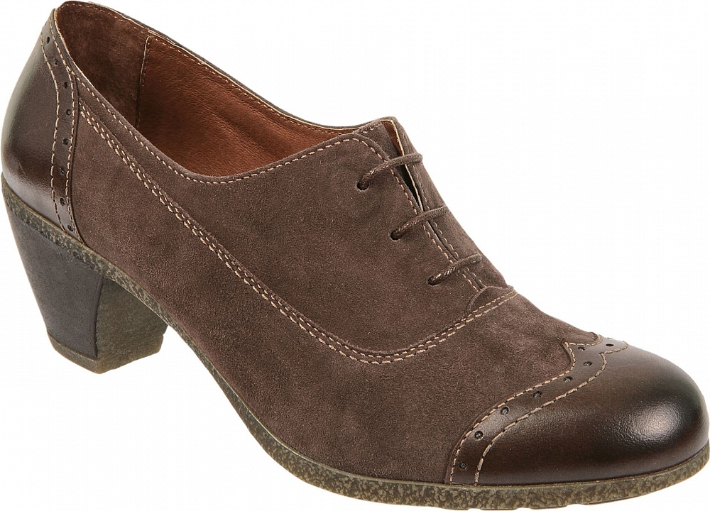 Ralf Ringer Classic 904101ТК Весна-Лето 2015 Ralf Ringer Classic 904101ТК Весна-Лето 2015Полуботинки<br><br><br>Цвет: Коричневый<br>Размер RU: 41<br>Пол: Женский<br>Возраст: Взрослый<br>Сезон: Деми<br>Материал верха: Велюр<br>Материал подкладки: Кожа<br>Материал подошвы: ТЭП
