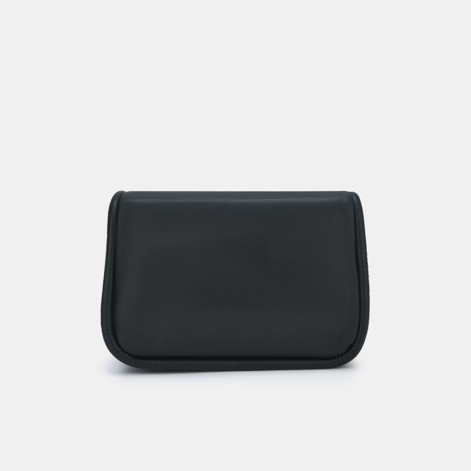 АУГС331300 Сумка женская экокожа 100 22070150черная 5990₽