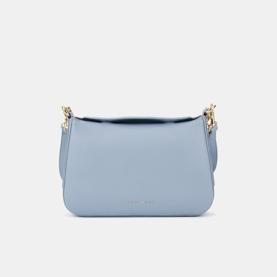 АУГС318700 Сумка женская натуркожа 265х52х185голубая 16990₽