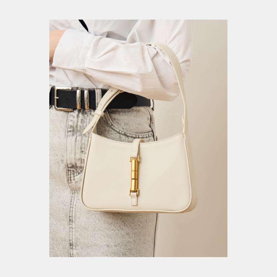 АУГС319000 Сумка женская натуркожа 240х70х165белая 14990₽