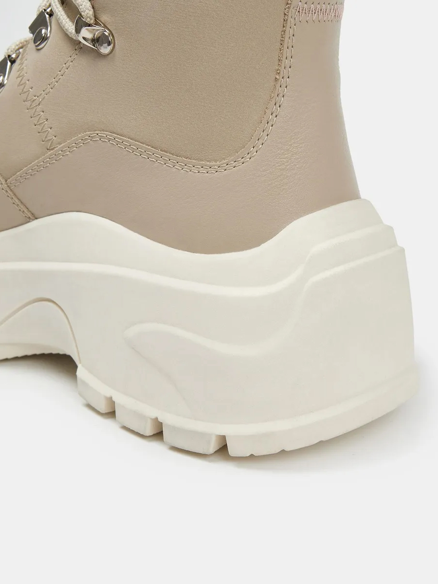 Ботинки женские САГА