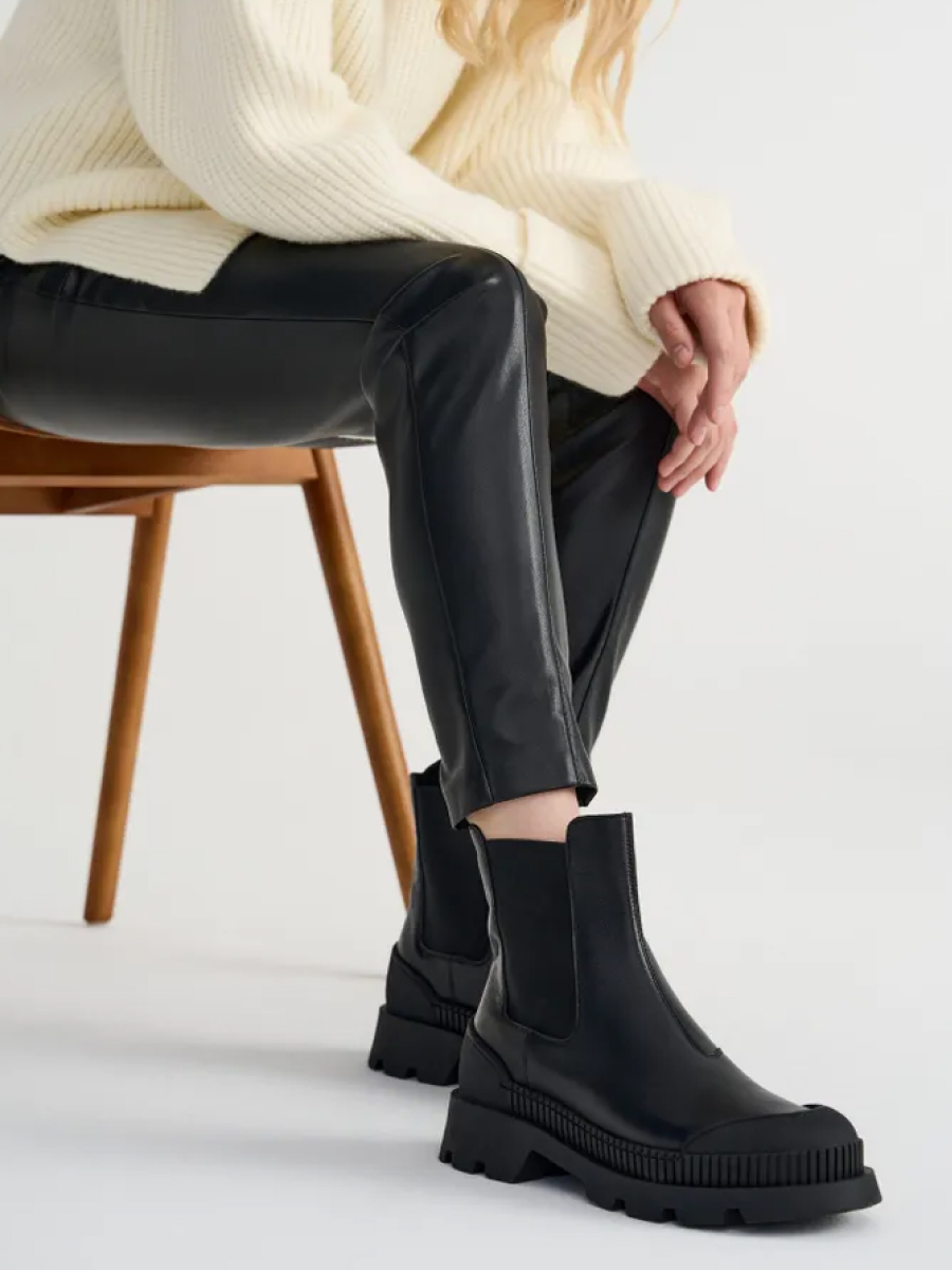 Ботинки женские BECKA