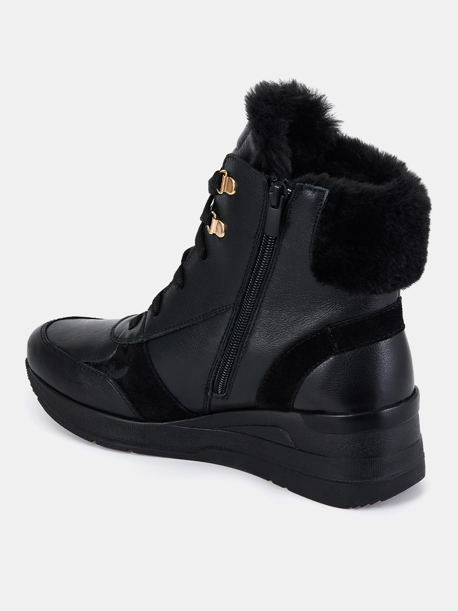 Ботинки женские RENE