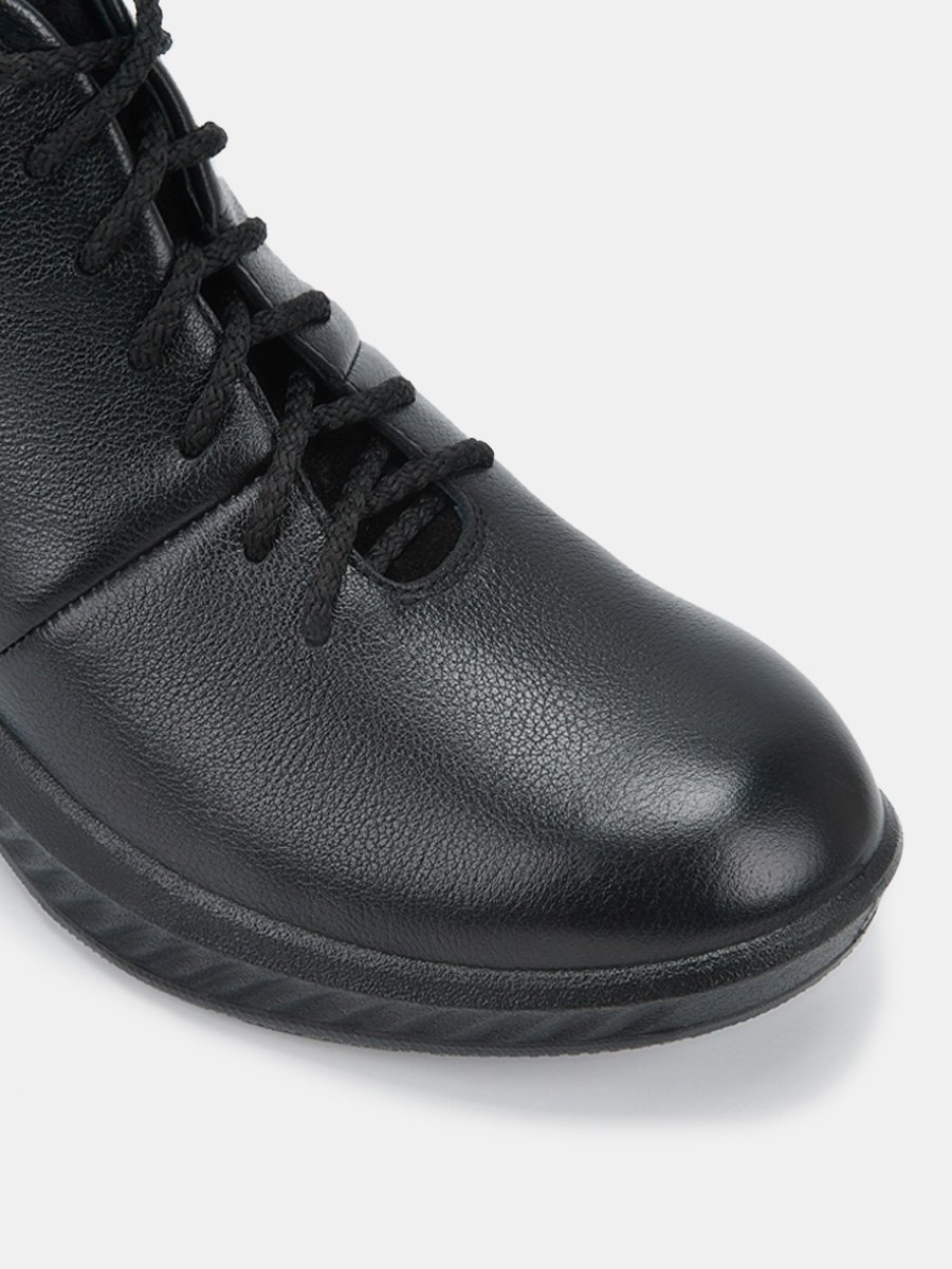 Кроссовки женские SHARM