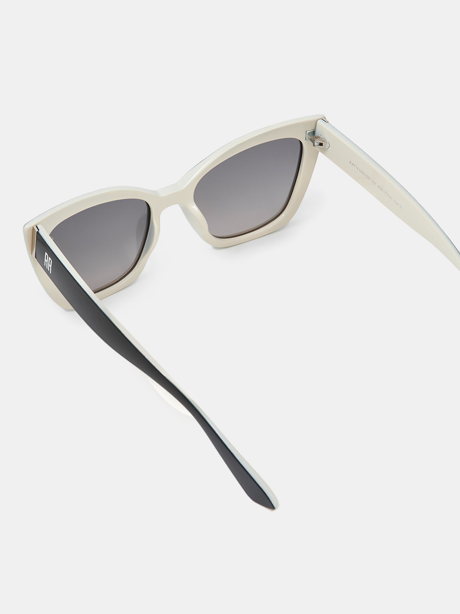 Солнцезащитные очки женские