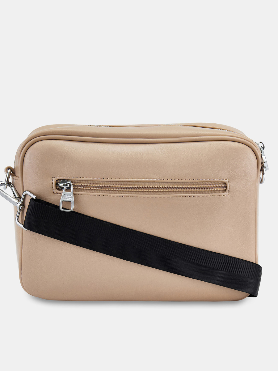  Сумка поясная женская, бежевая