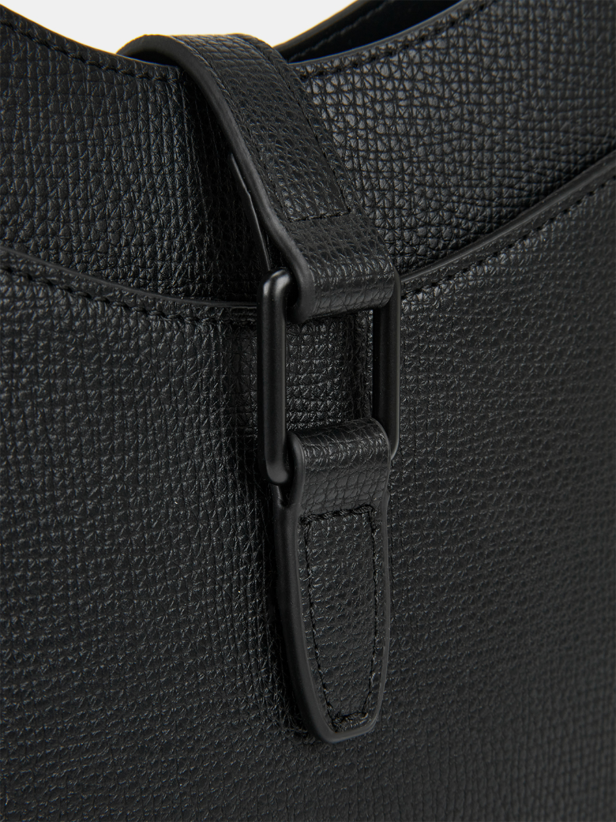 Сумка женская, черная, 8*20,5*22,5