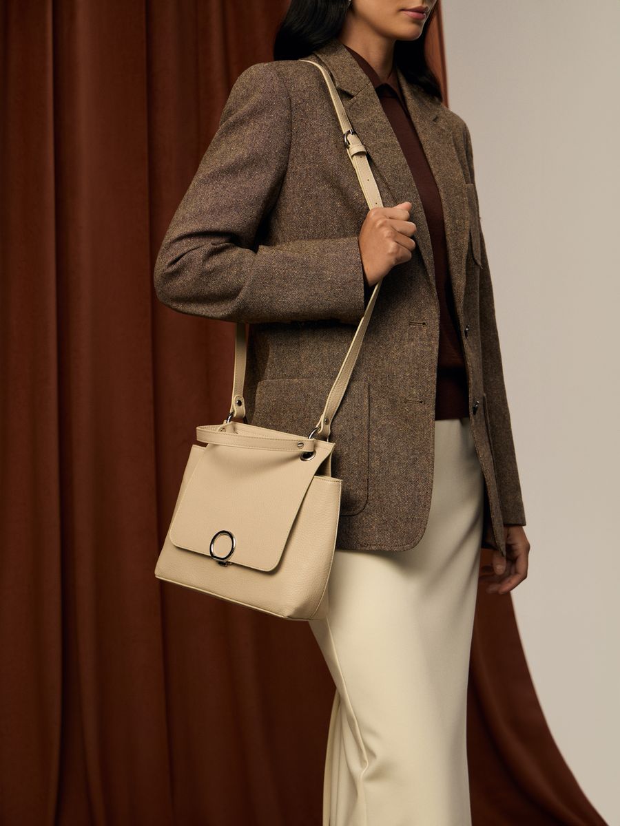 Сумка женская из натуральной кожи, бежевая, 32x10x12,5