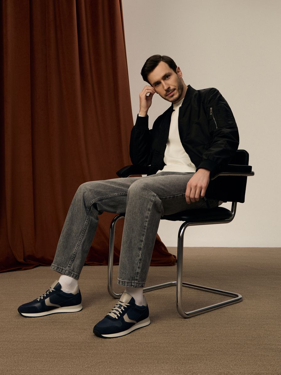 R73947 - Черный Ветровка мужская,100%полиэстер ,длина 70,черная