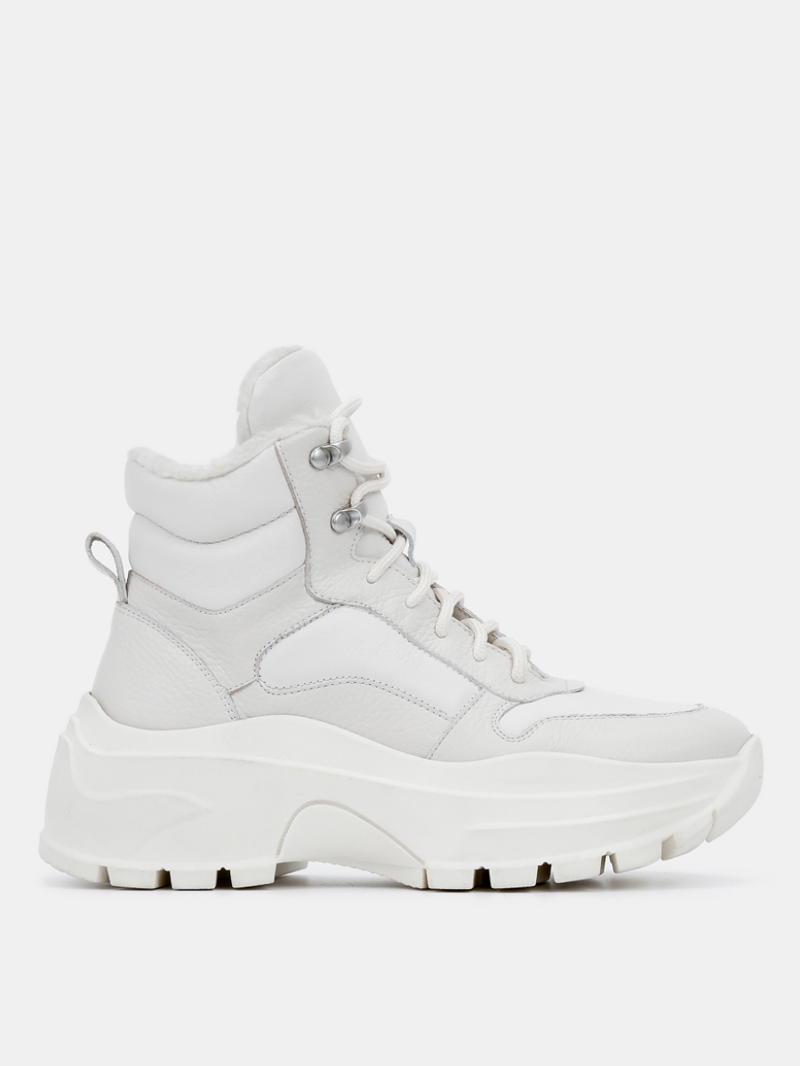 Кроссовки женские САГА