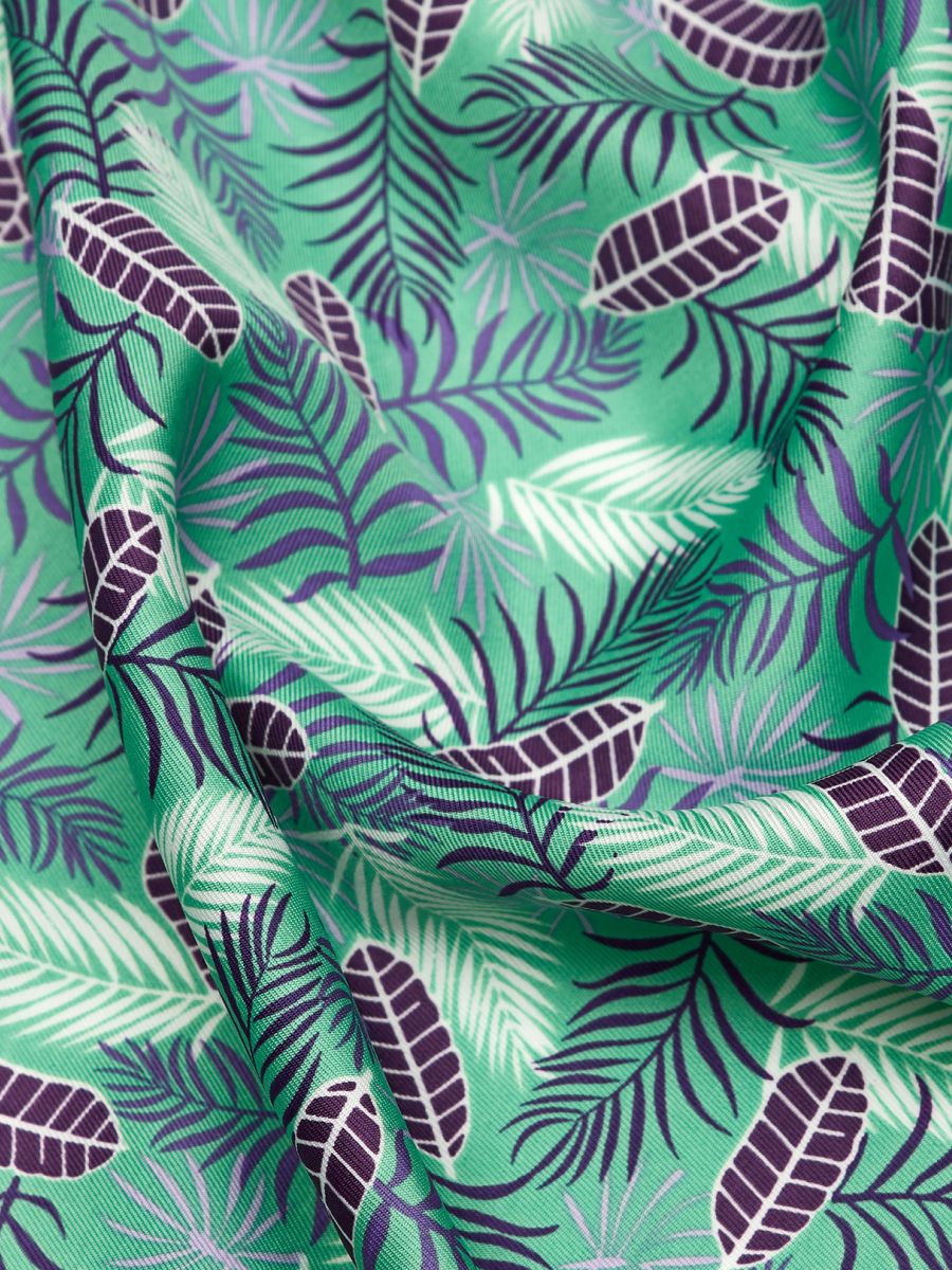 170312P-17493-14_Н Платок женский,100%полиэстер ,55*55, зеленый