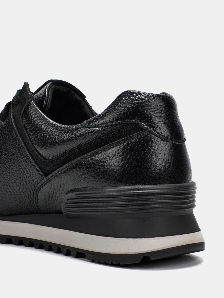 Кроссовки женские KROS