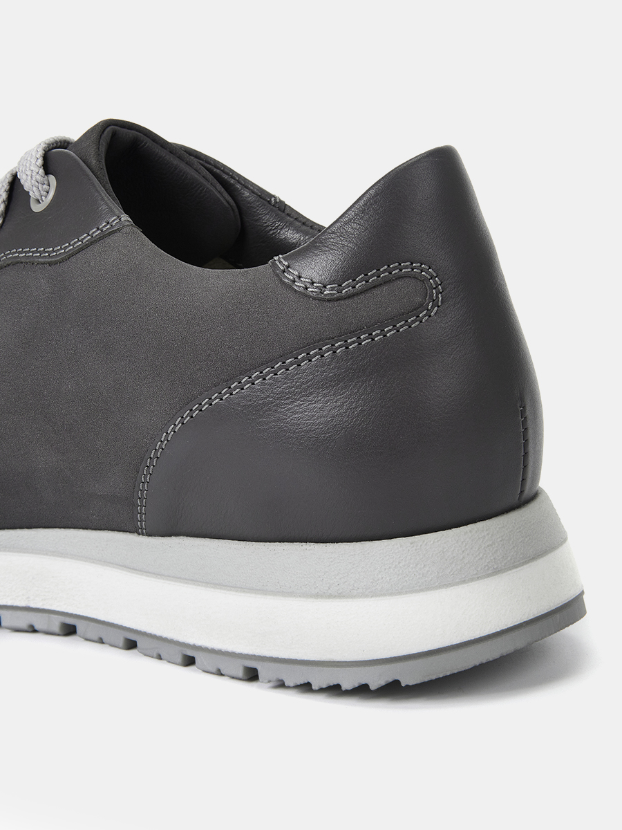 Кроссовки женские НАЙС