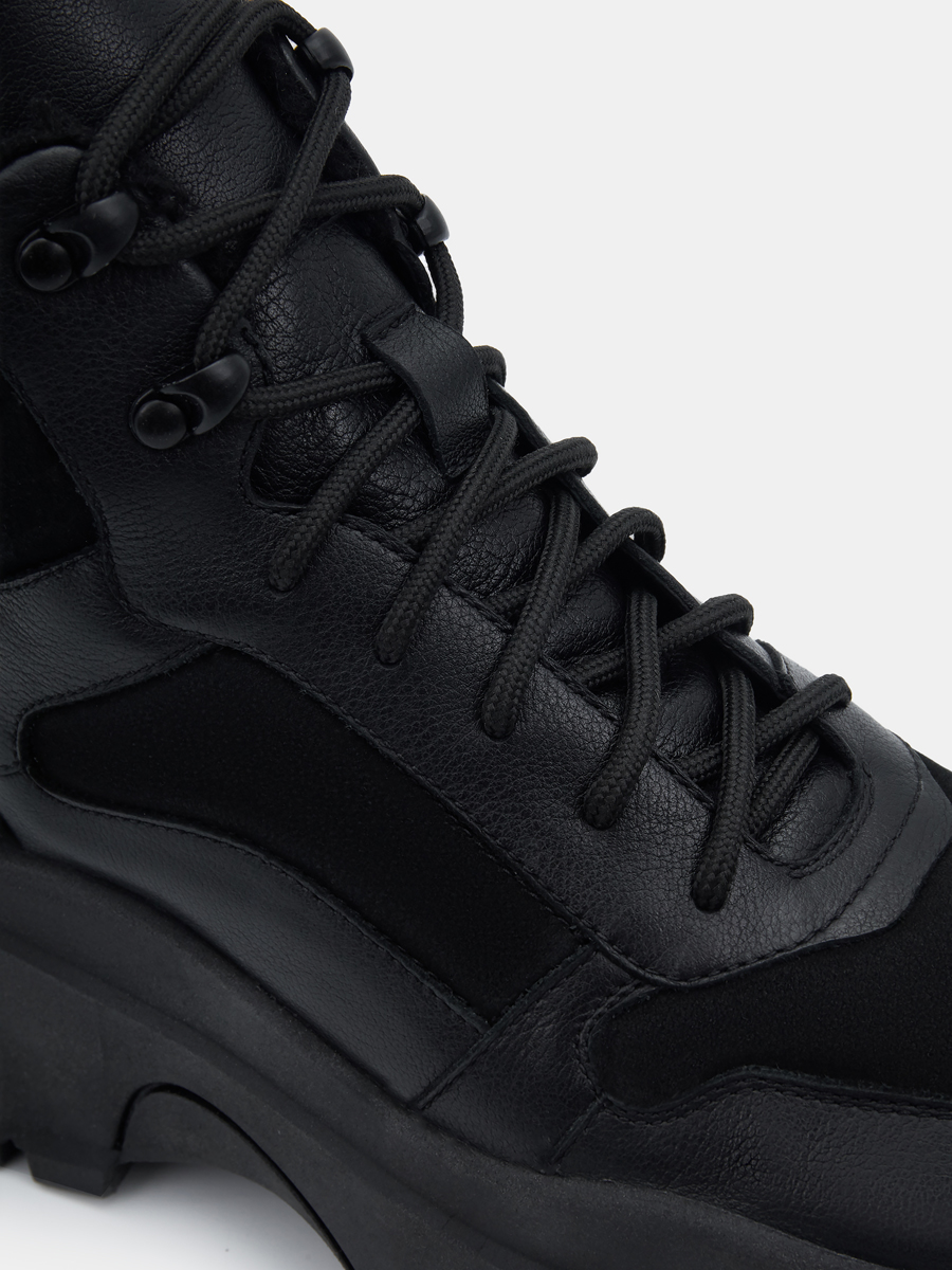 Кроссовки женские САГА