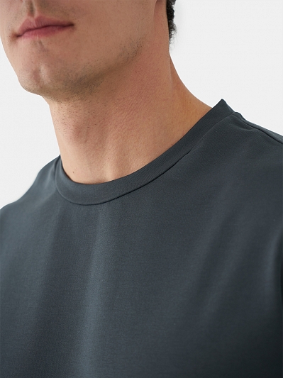 Футболка мужская