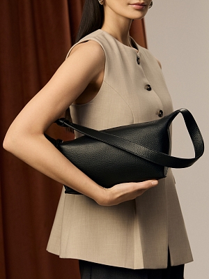 Сумка хобо женская из натуральной кожи, чёрная, 12*17*34