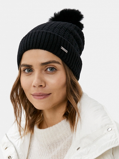 Шапка женская с шерстью, черная