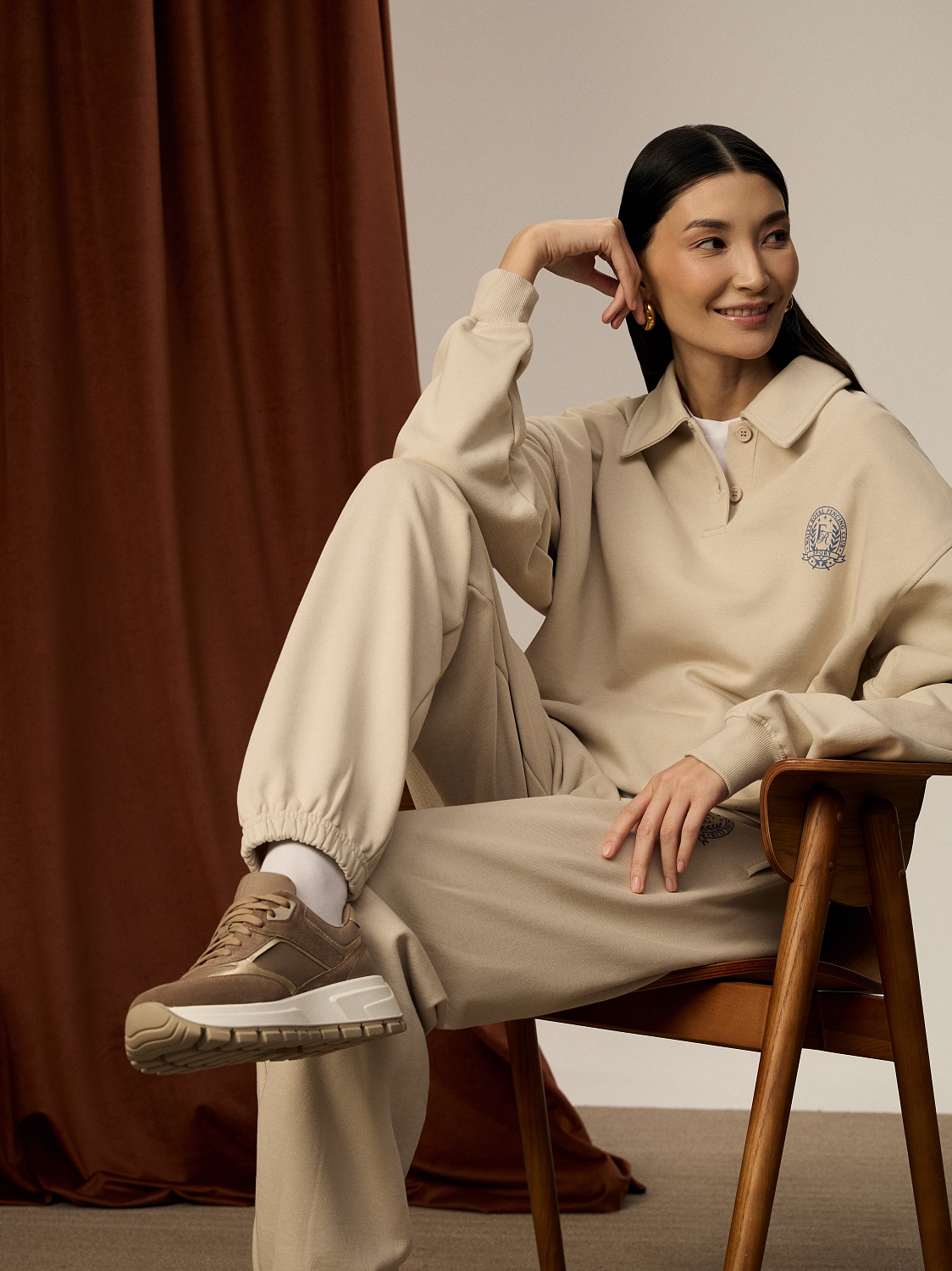 Кроссовки женские MOON