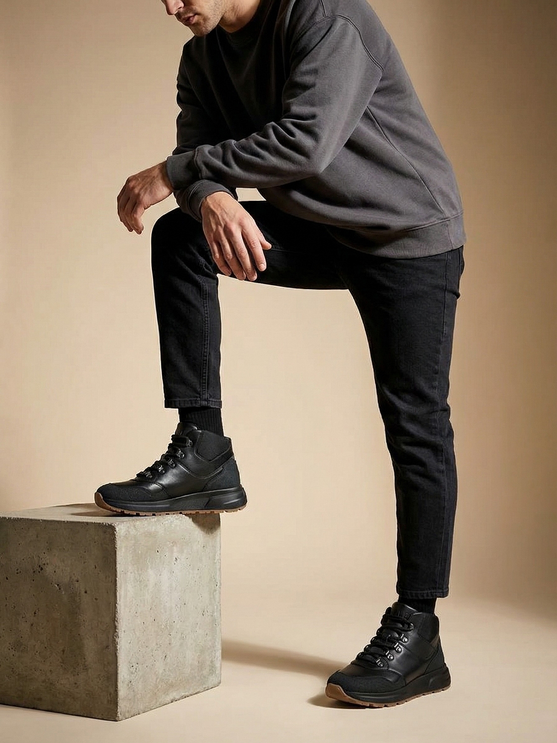 Кроссовки мужские SHON