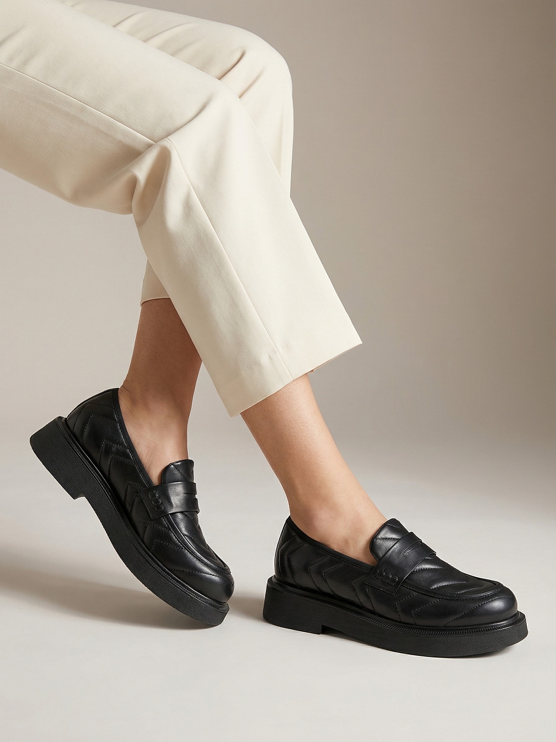 Лоферы женские ANNA