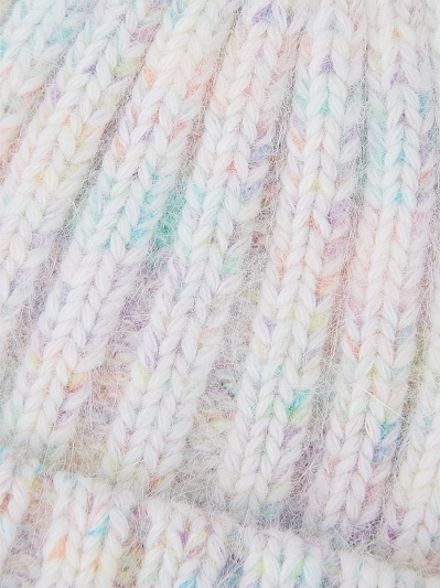 Шапка женская вязаная