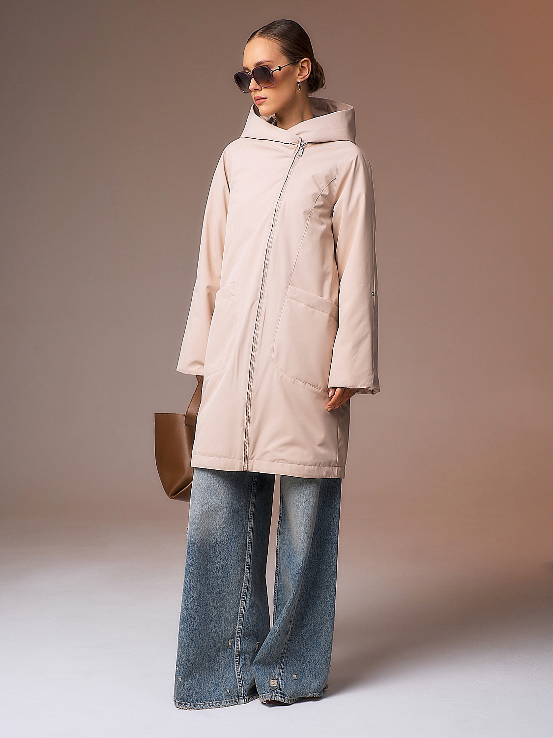 Плащ женский, р. 42