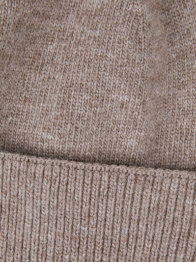 Шапка женская, коричневая