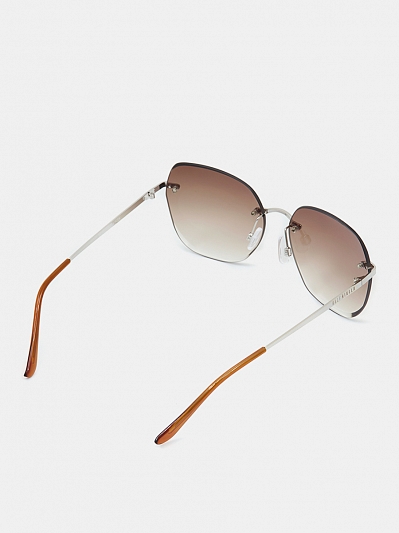 Солнцезащитные очки женские