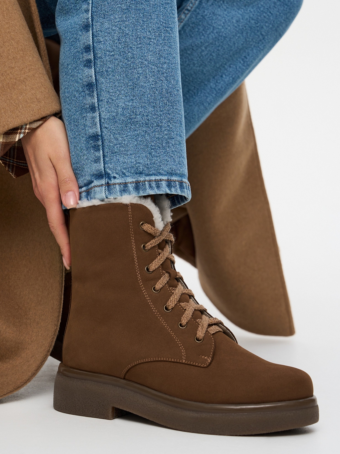 Ботинки женские ALMA