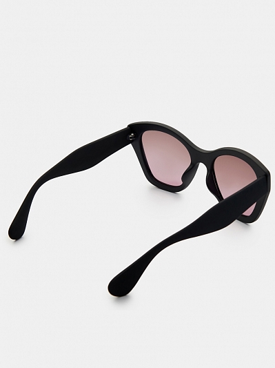 Солнцезащитные очки женские