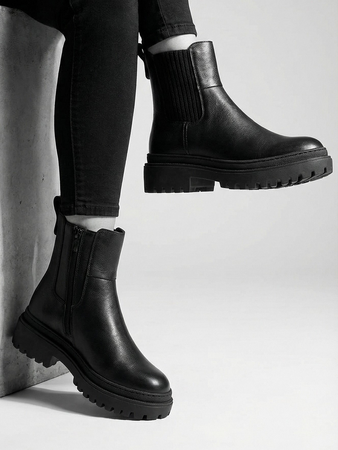 Ботинки женские LIVE