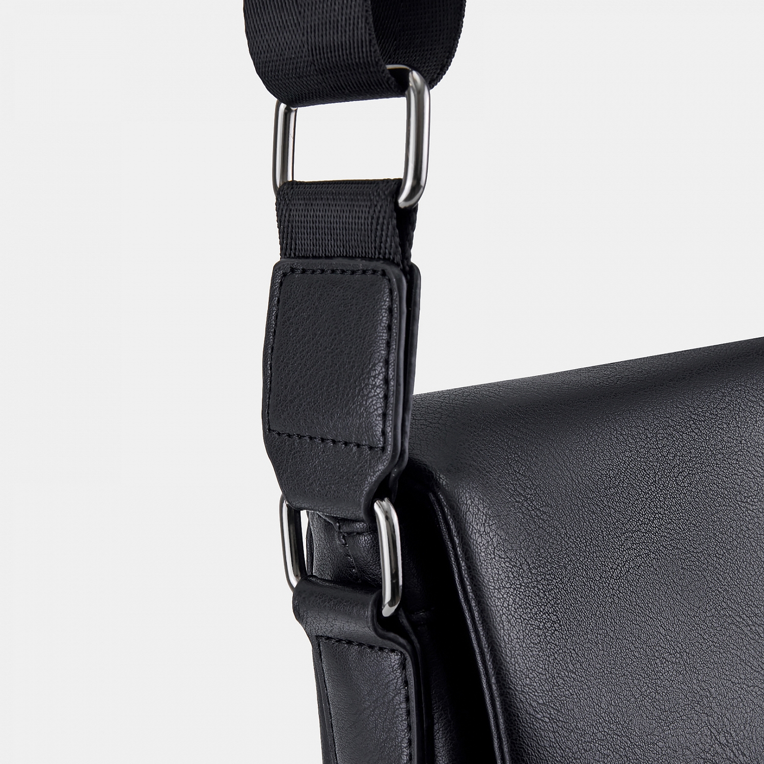 31-209-31-4 Сумка мужская Portofiano черная