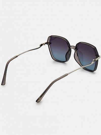 Солнцезащитные очки женские