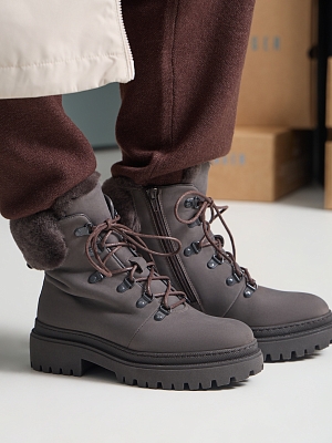 Ботинки женские LIVE