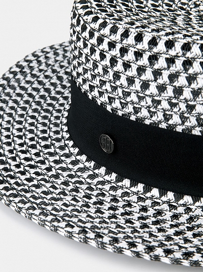 Шляпа женская 