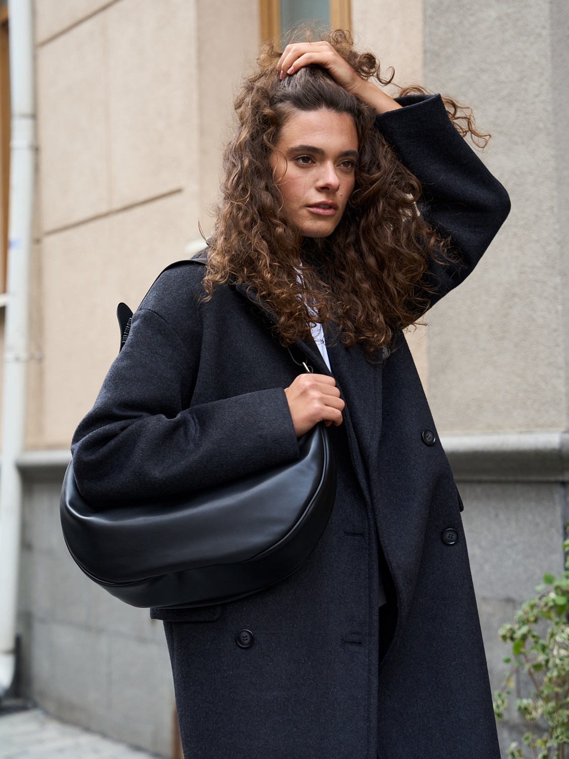 Сумка багет женская, черная, 43х19х9